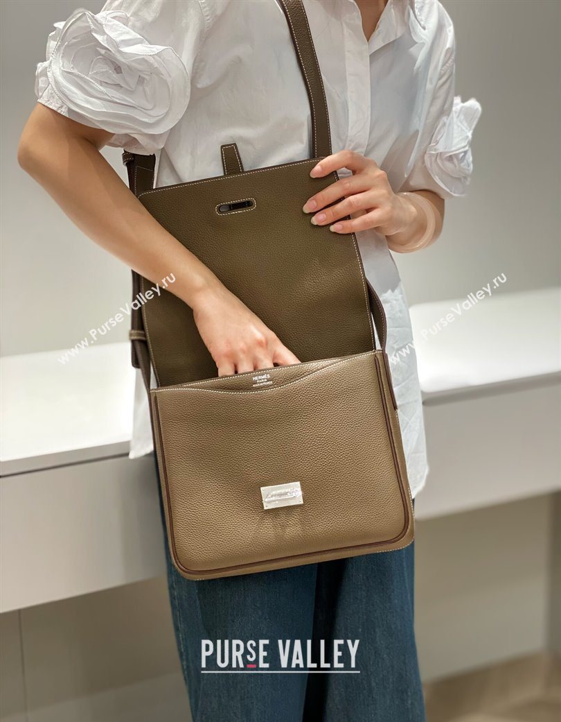 Hermes Steve Light Junior Messenger Bag in Grained Calfskin Elephant Grey 2025 (Half Handmade) (FL-250701067)
