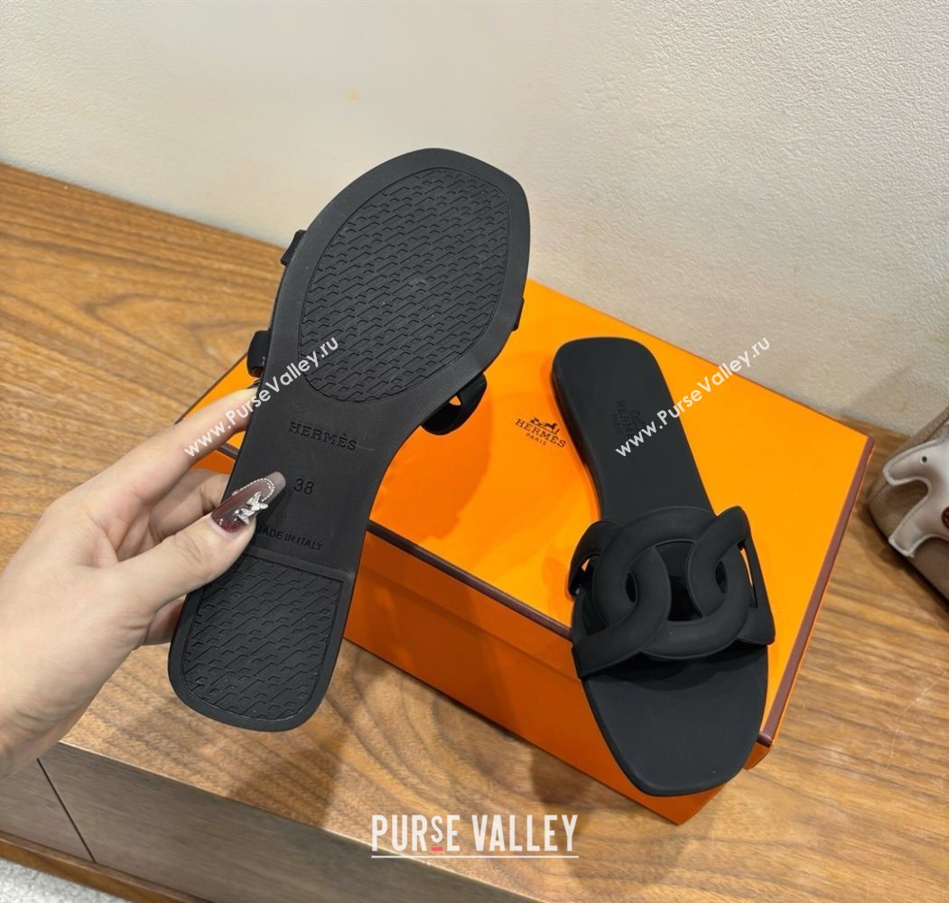 Hermes Chaine dAncre Rubber Flat Thong Slides Sandal Black 2025 H070803 (XC-250708029)