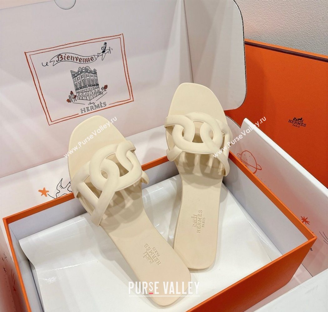 Hermes Chaine dAncre Rubber Flat Thong Slides Sandal Beige 2025 H070803 (XC-250708030)