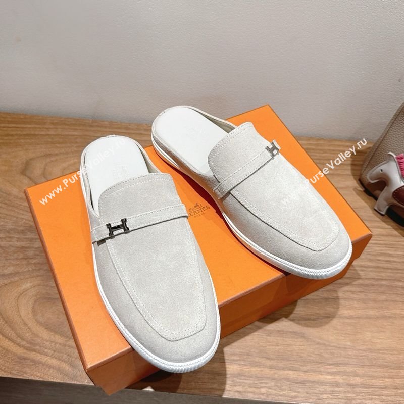 Hermes Likely Flat Mules in Suede with Mini H Buckle Grey 2025 H252805 (XC-250708036)
