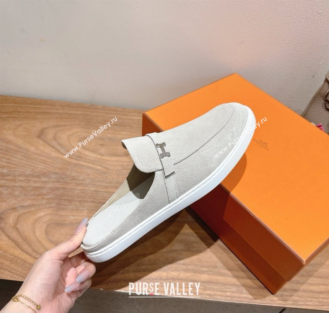 Hermes Likely Flat Mules in Suede with Mini H Buckle Grey 2025 H252805 (XC-250708036)