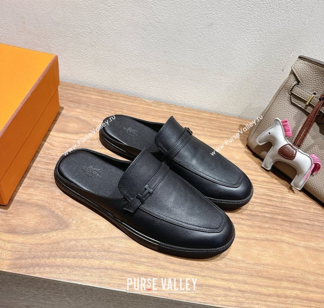 Hermes Likely Flat Mules in Grained Calfskin with Mini H Buckle All Black 2025 H252805 (XC-250708038)