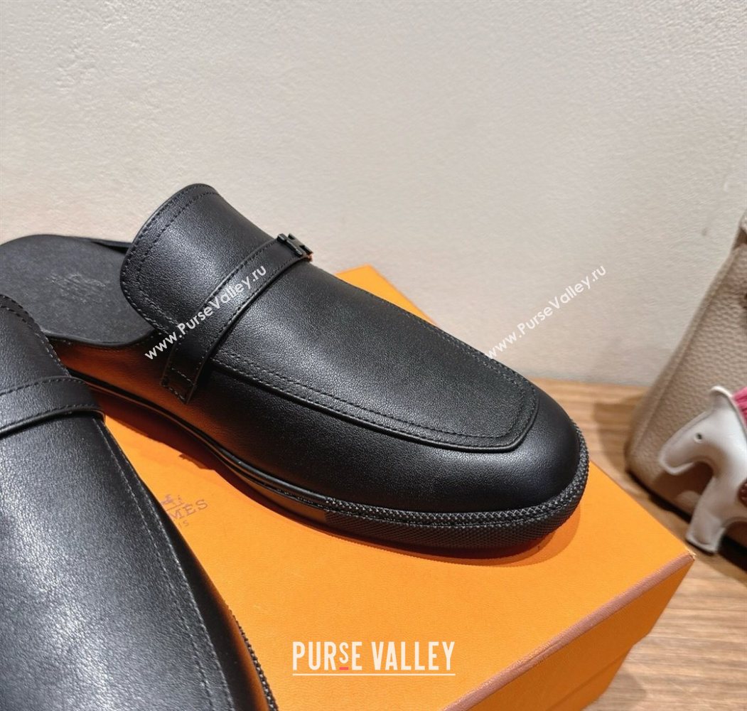 Hermes Likely Flat Mules in Grained Calfskin with Mini H Buckle All Black 2025 H252805 (XC-250708038)
