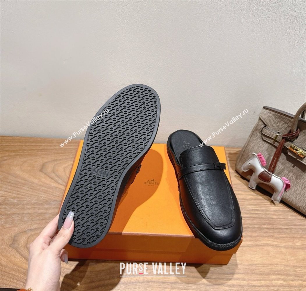 Hermes Likely Flat Mules in Grained Calfskin with Mini H Buckle All Black 2025 H252805 (XC-250708038)
