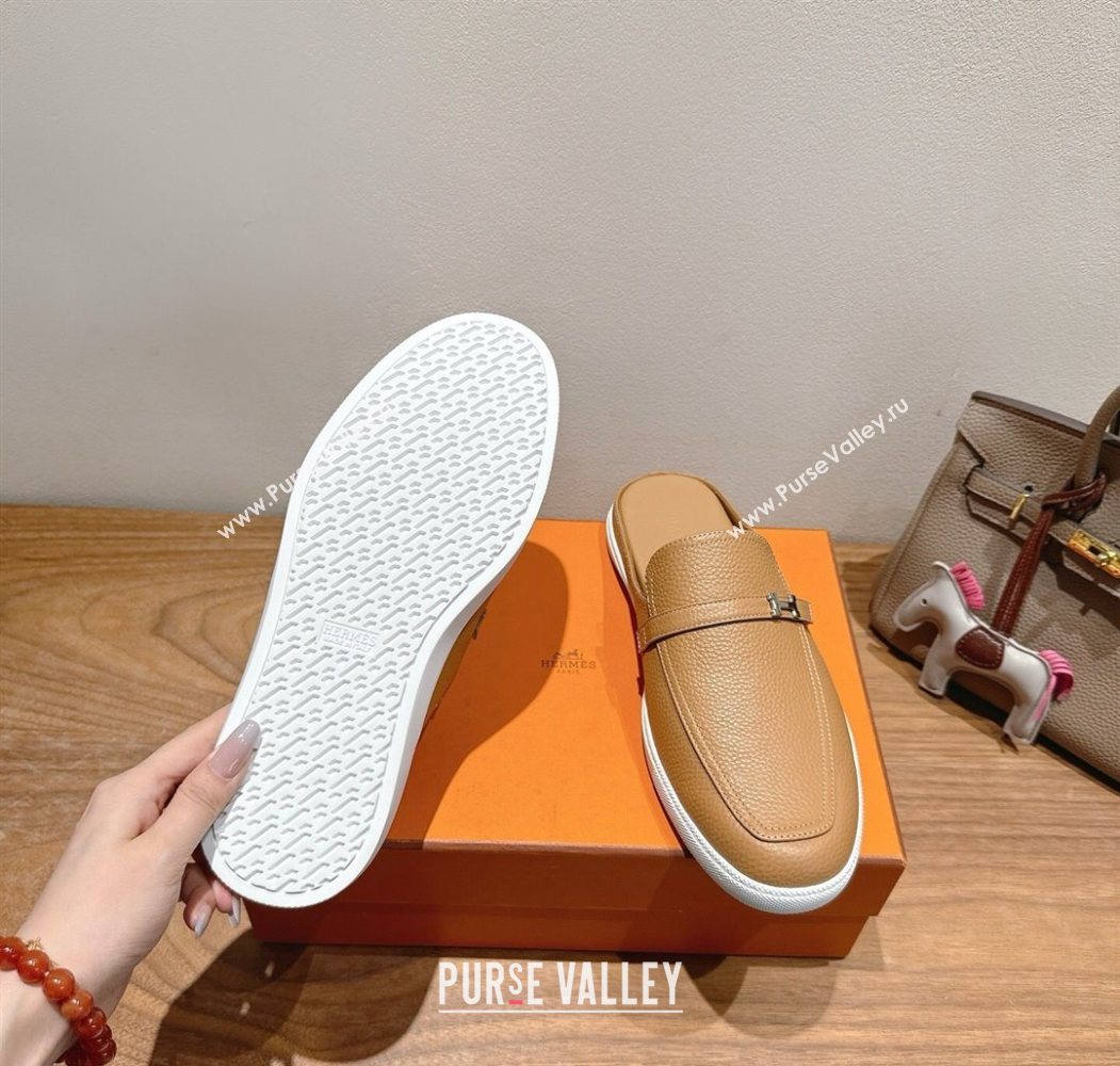 Hermes Likely Flat Mules in Grained Calfskin with Mini H Buckle Dark Beige 2025 H252805 (XC-250708039)