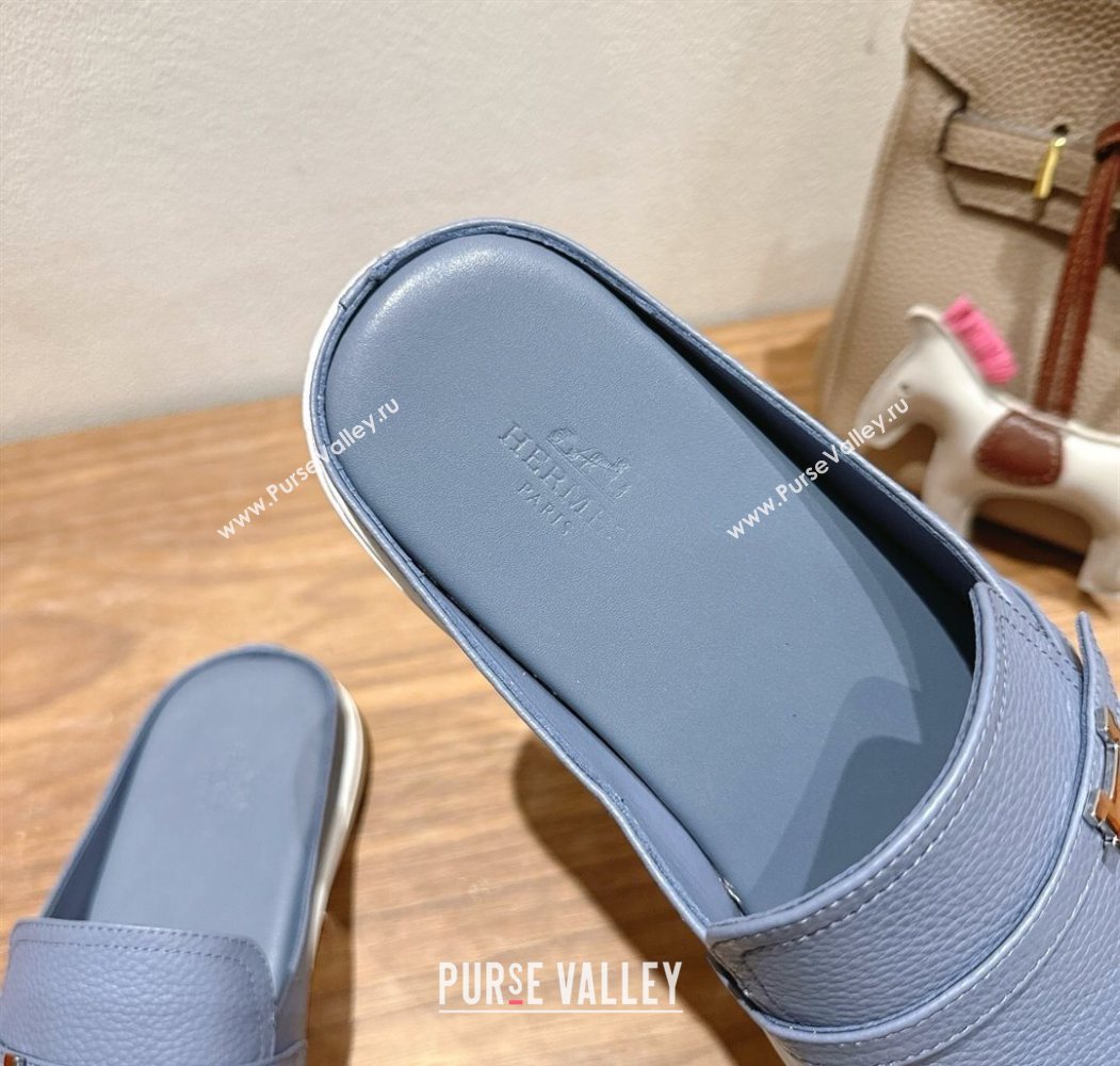 Hermes Likely Flat Mules in Grained Calfskin with Mini H Buckle Blue 2025 H252805 (XC-250708042)