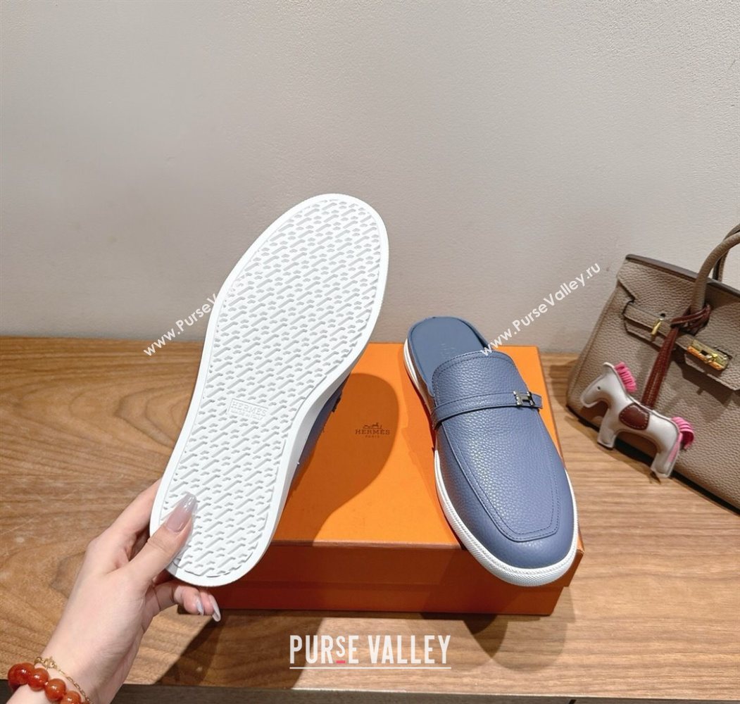 Hermes Likely Flat Mules in Grained Calfskin with Mini H Buckle Blue 2025 H252805 (XC-250708042)
