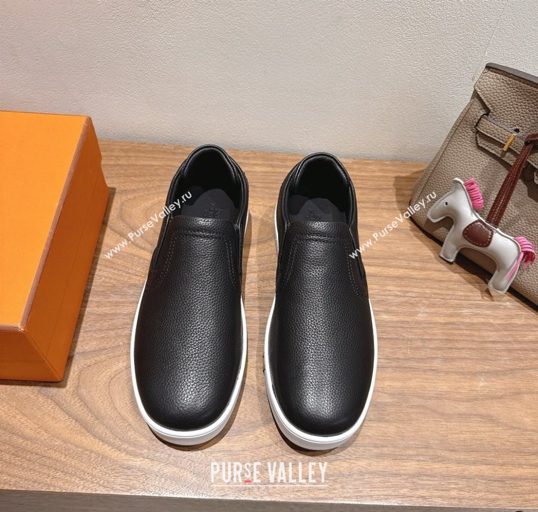 Hermes Lucky slip-on sneakers in Grained Calfskin with with signature "H" Black 2025 H252894 (XC-250708045)