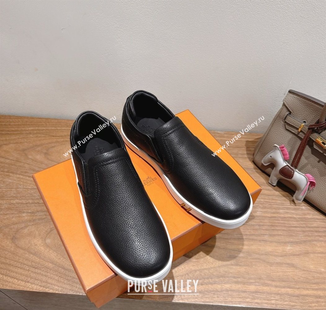 Hermes Lucky slip-on sneakers in Grained Calfskin with with signature "H" Black 2025 H252894 (XC-250708045)