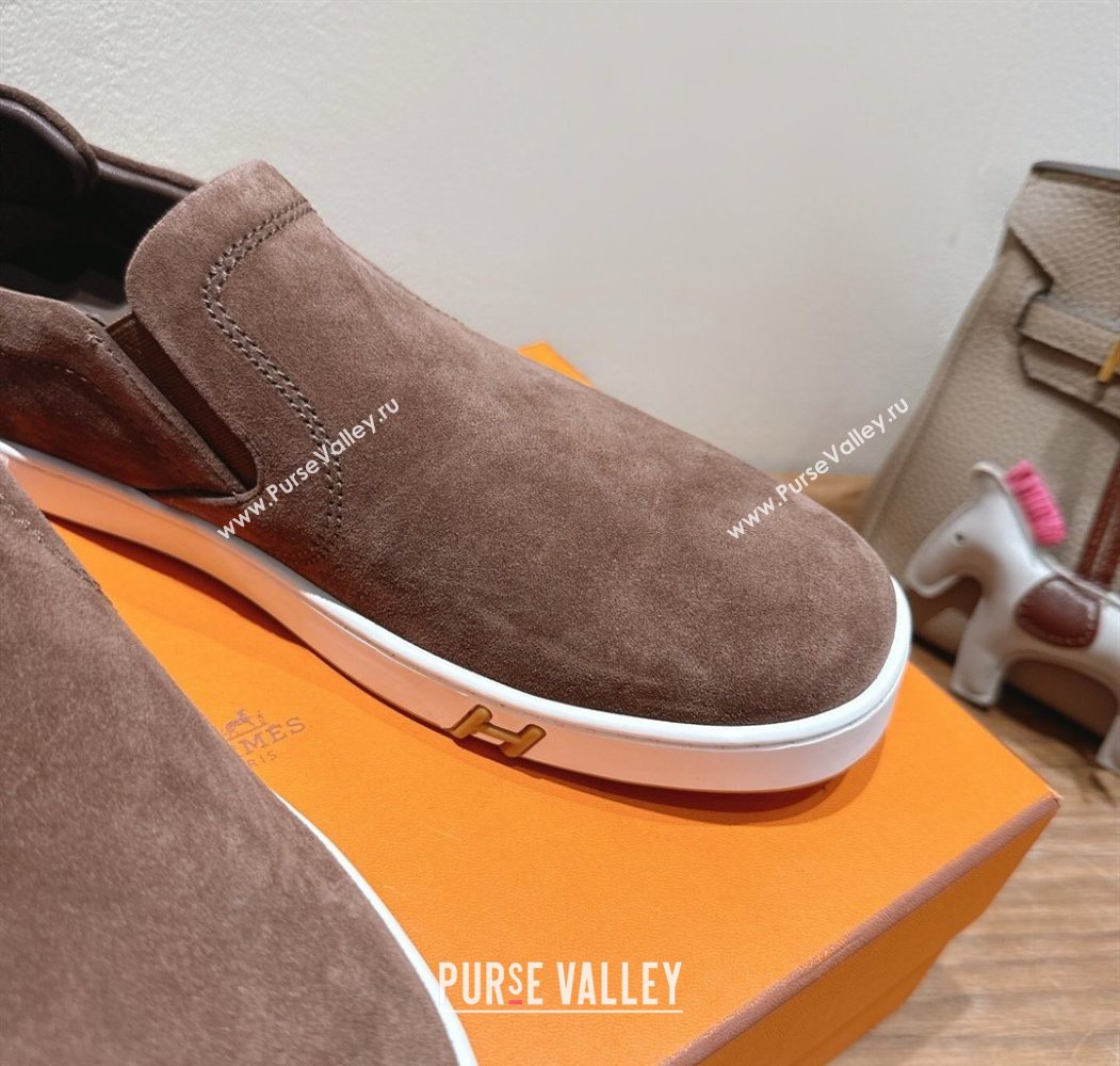 Hermes Lucky slip-on sneakers in Suede with with signature "H" Dark Brown 2025 H252894 (XC-250708049)