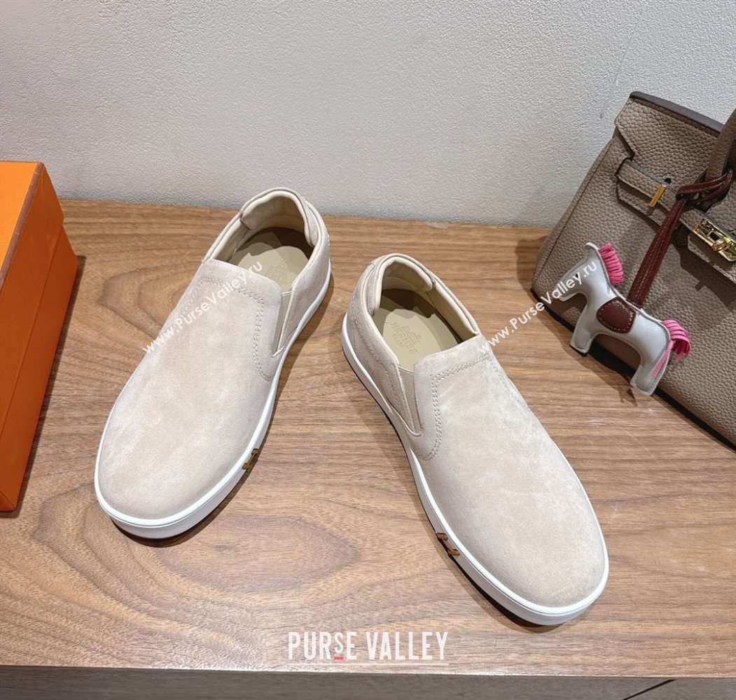 Hermes Lucky slip-on sneakers in Suede with with signature "H" Grey 2025 H252894 (XC-250708052)