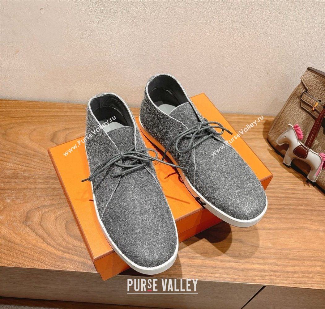 Hermes Klicker Sneakers in Fur Fiber Grey 2025 H251921 (XC-250708084)