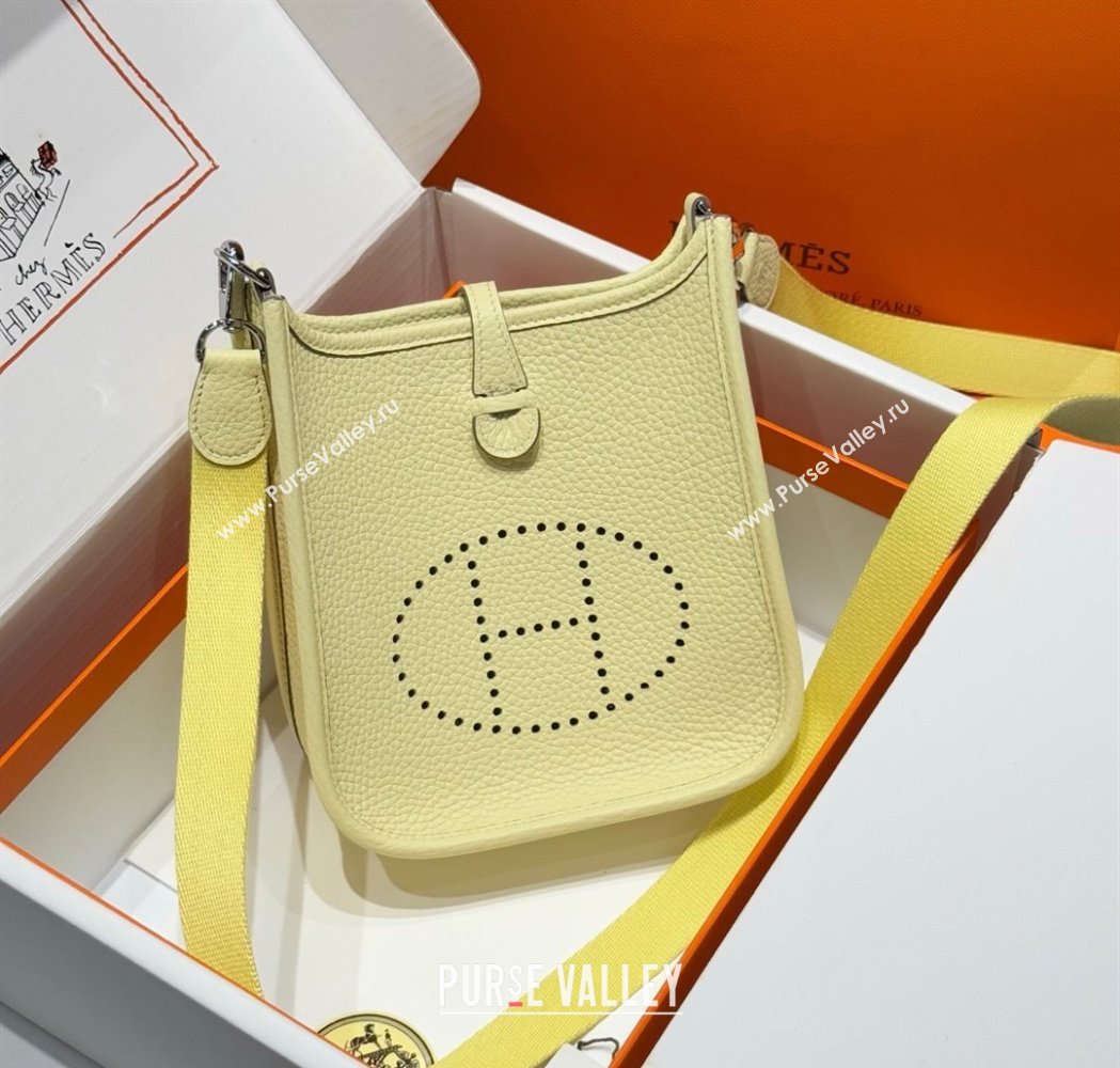 Hermes Evelyne Mini Bag 18cm in Togo Calfskin Leather Milton Yellow 2025 (FL-250808142)