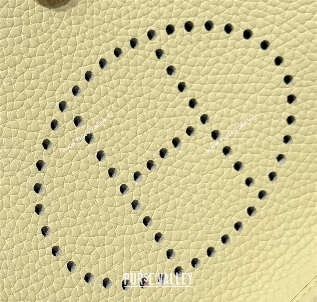 Hermes Evelyne Mini Bag 18cm in Togo Calfskin Leather Milton Yellow 2025 (FL-250808142)