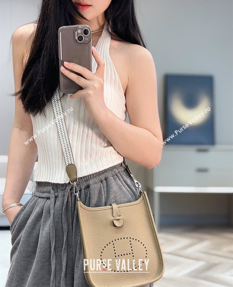 Hermes Evelyne Mini Bag 18cm in Togo Calfskin Leather Alpha Beige 2025 (FL-250808144)