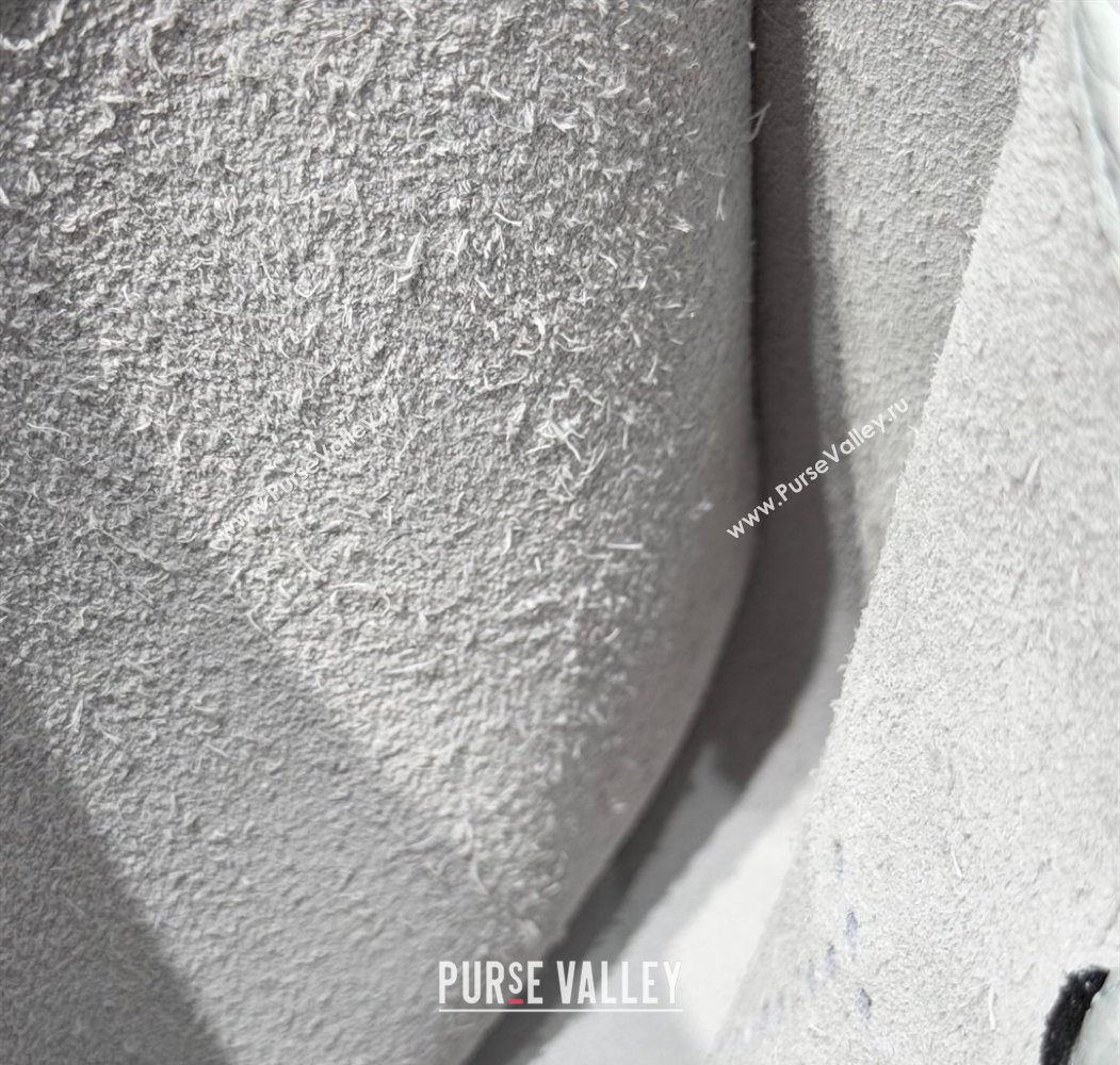 Hermes Evelyne Mini Bag 18cm in Togo Calfskin Leather Fog Blue 2025 (FL-250808145)