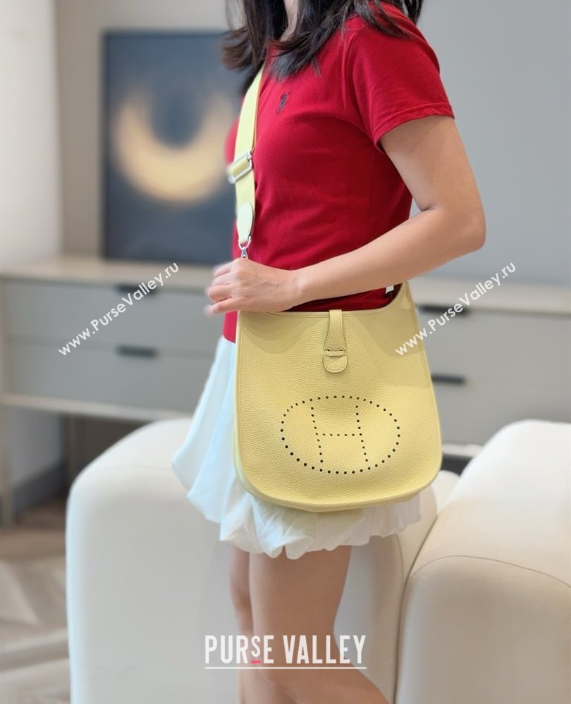 Hermes Evelyne Bag 29cm in Togo Calfskin Leather Milton Yellow 2025 (FL-250808115)