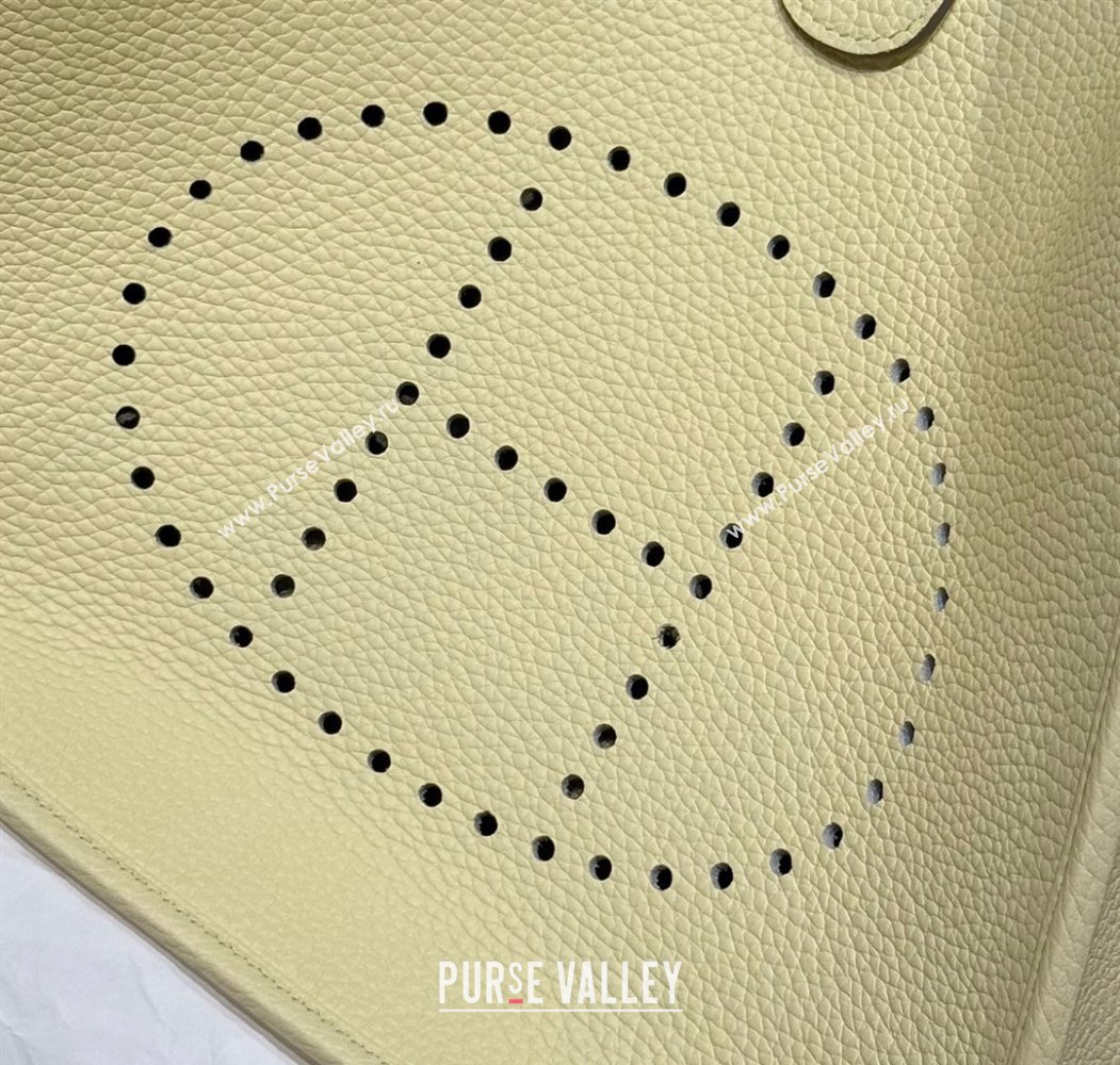 Hermes Evelyne Bag 29cm in Togo Calfskin Leather Milton Yellow 2025 (FL-250808115)