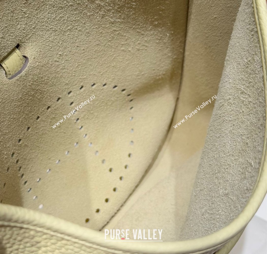 Hermes Evelyne Bag 29cm in Togo Calfskin Leather Milton Yellow 2025 (FL-250808115)