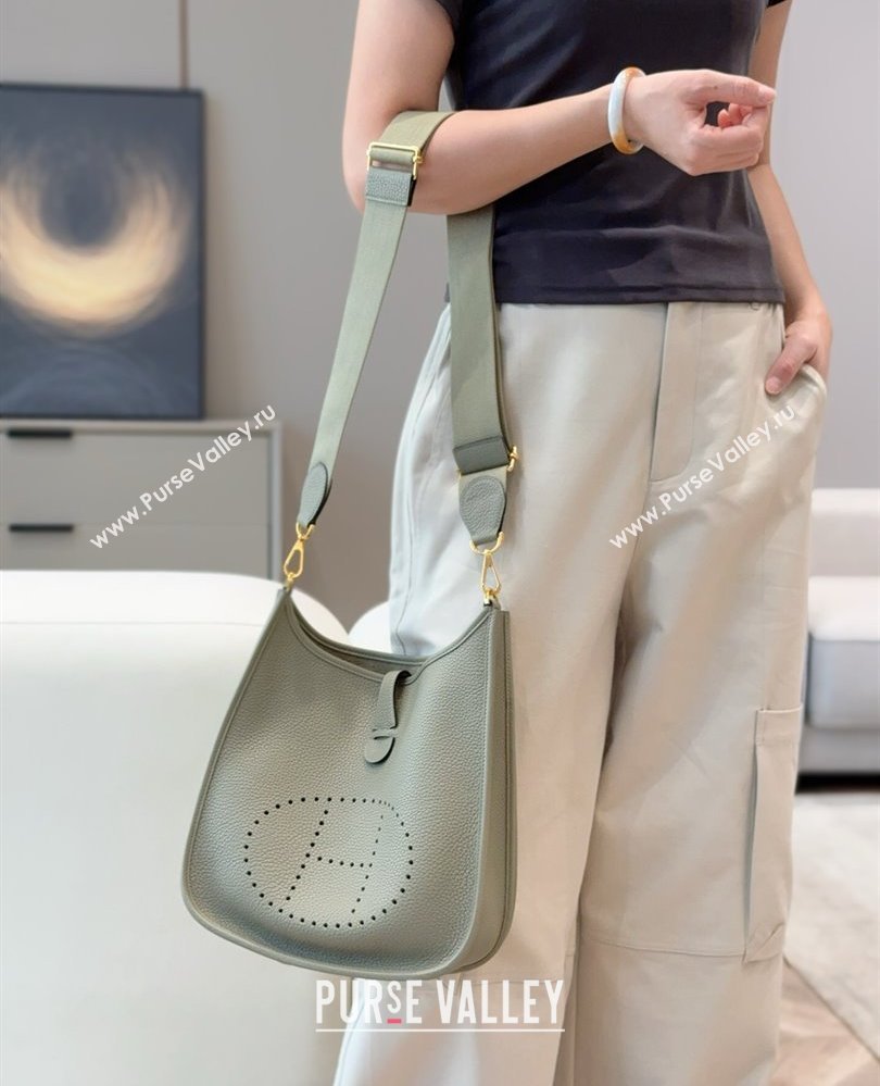 Hermes Evelyne Bag 29cm in Togo Calfskin Leather Sage Green 2025 (FL-250808118)
