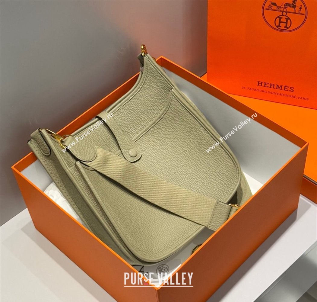 Hermes Evelyne Bag 29cm in Togo Calfskin Leather Sage Green 2025 (FL-250808118)