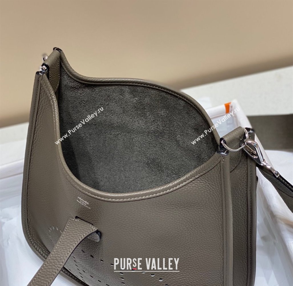 Hermes Evelyne Bag 29cm in Togo Calfskin Leather Tin Grey 2025 (FL-250808112)