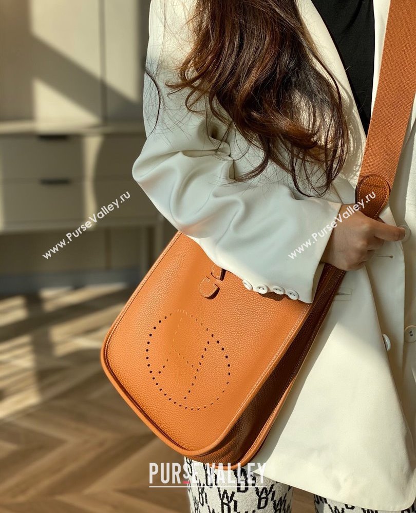 Hermes Evelyne Bag 29cm in Togo Calfskin Leather Golden Brown 2025 (FL-250808120)