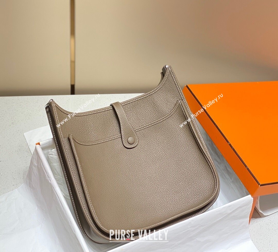 Hermes Evelyne Bag 29cm in Togo Calfskin Leather Elephant Grey 2025 (FL-250808121)