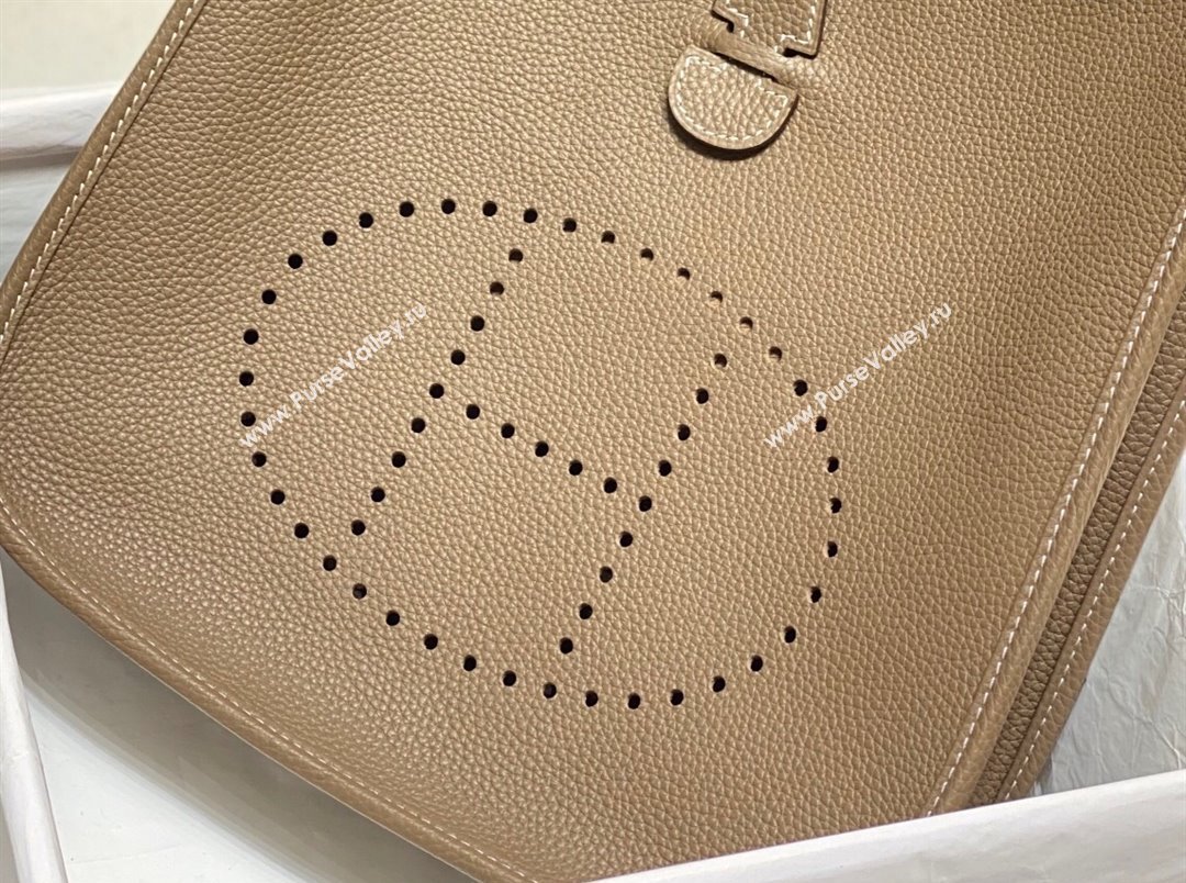 Hermes Evelyne Bag 29cm in Togo Calfskin Leather Elephant Grey 2025 (FL-250808121)