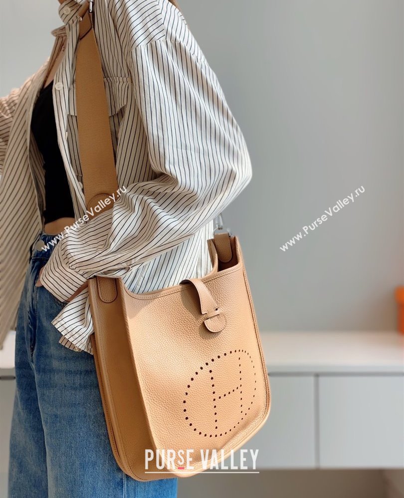 Hermes Evelyne Bag 29cm in Togo Calfskin Leather Milk Tea Beige 2025 (FL-250808122)