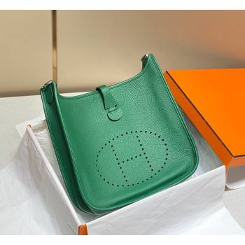 Hermes Evelyne Bag 29cm in Togo Calfskin Leather Emerald Green 2025 (FL-250808125)