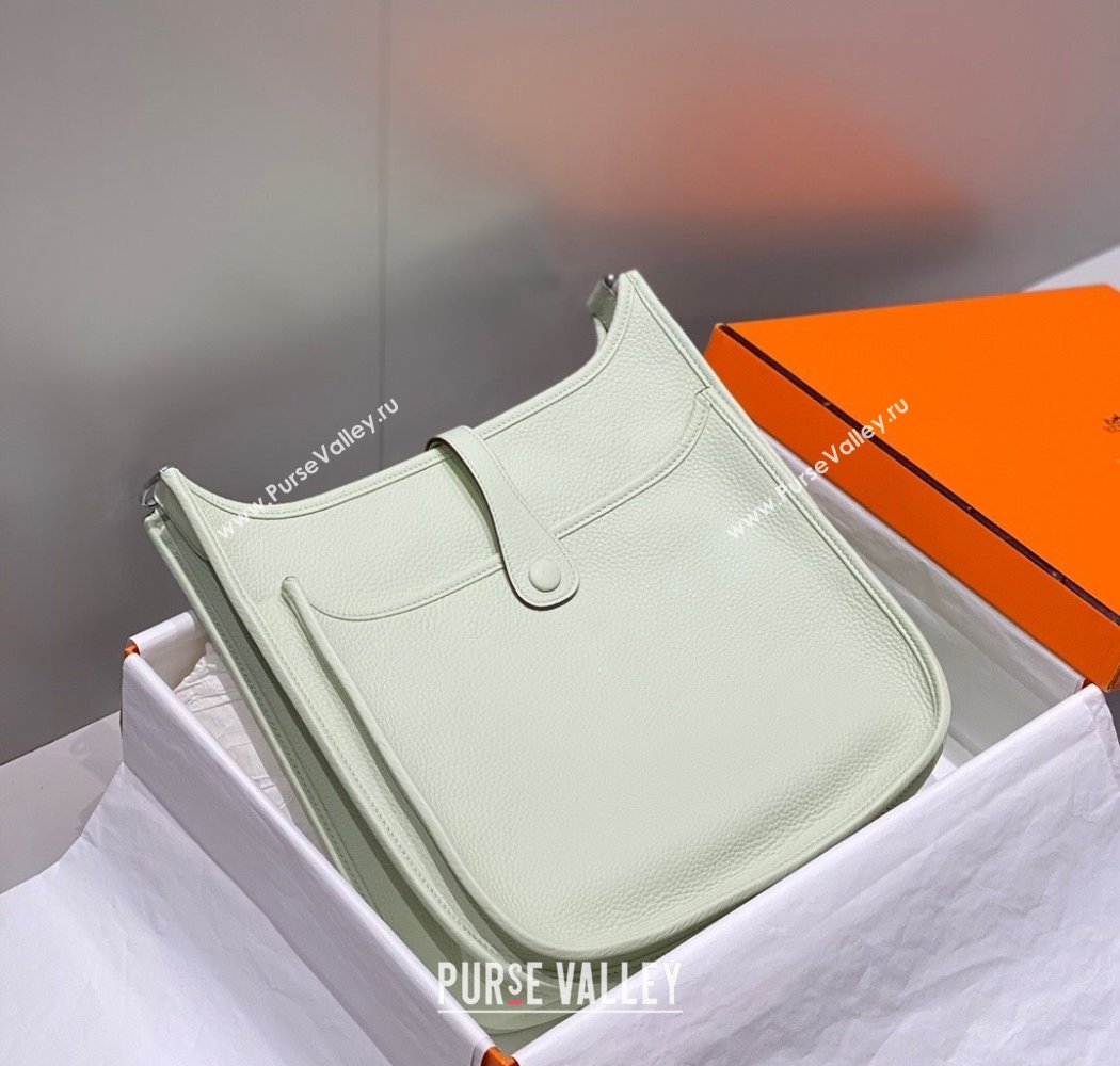 Hermes Evelyne Bag 29cm in Togo Calfskin Leather Bubble Green 2025 (FL-250808126)