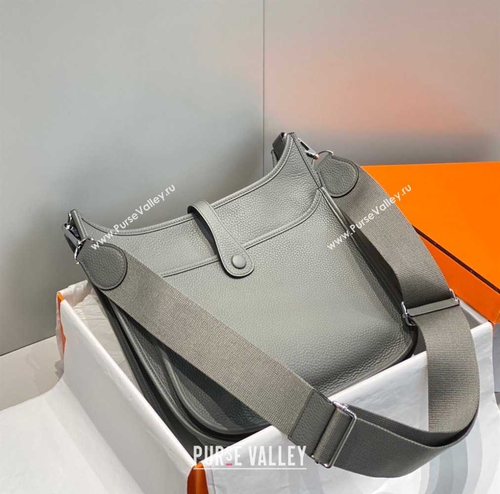 Hermes Evelyne Bag 29cm in Togo Calfskin Leather Cloud Grey 2025 (FL-250808128)