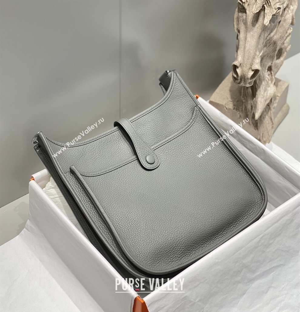 Hermes Evelyne Bag 29cm in Togo Calfskin Leather Cloud Grey 2025 (FL-250808128)