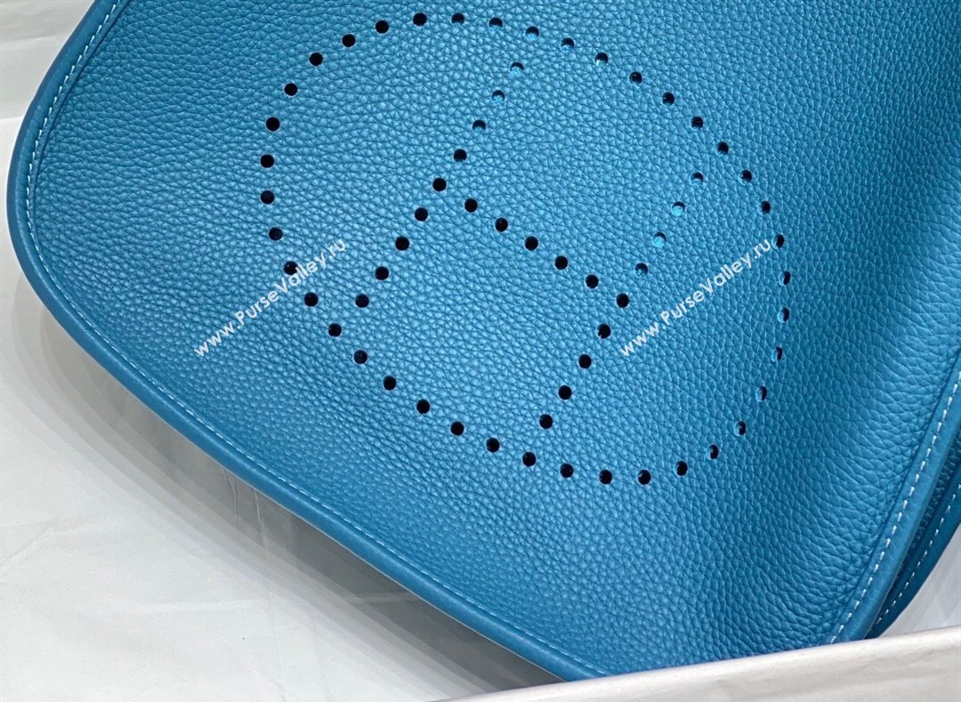 Hermes Evelyne Bag 29cm in Togo Calfskin Leather Denim Blue 2025 (FL-250808133)