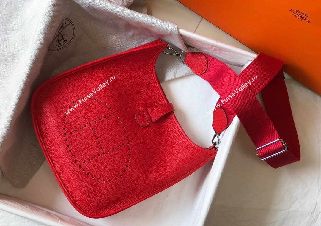 Hermes Evelyne Bag 29cm in Togo Calfskin Leather Chinese Red 2025 (FL-250808134)