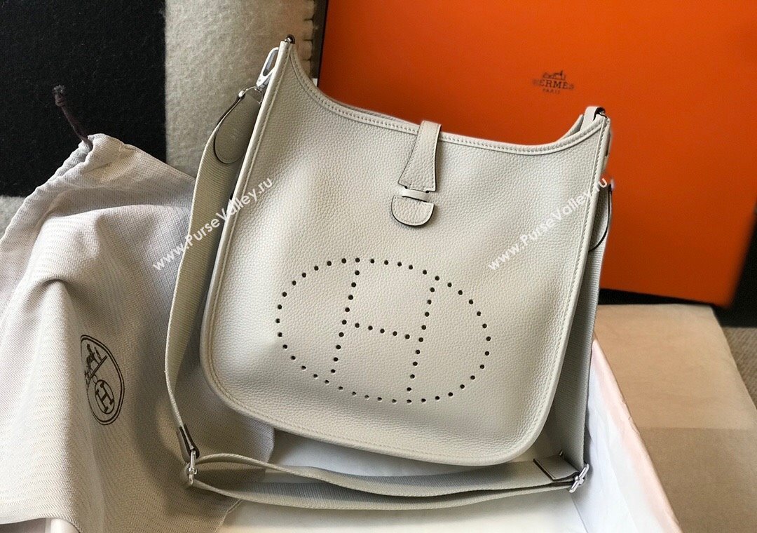 Hermes Evelyne Bag 29cm in Togo Calfskin Leather Pearly Grey 2025 (FL-250808135)