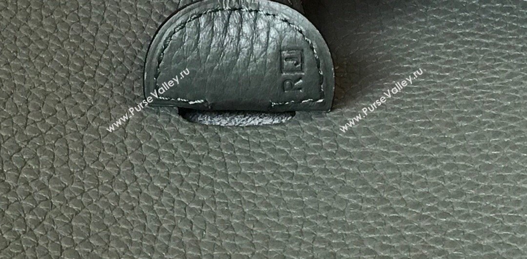 Hermes Evelyne Bag 29cm in Togo Calfskin Leather Almond Green 2025 (FL-250808140)