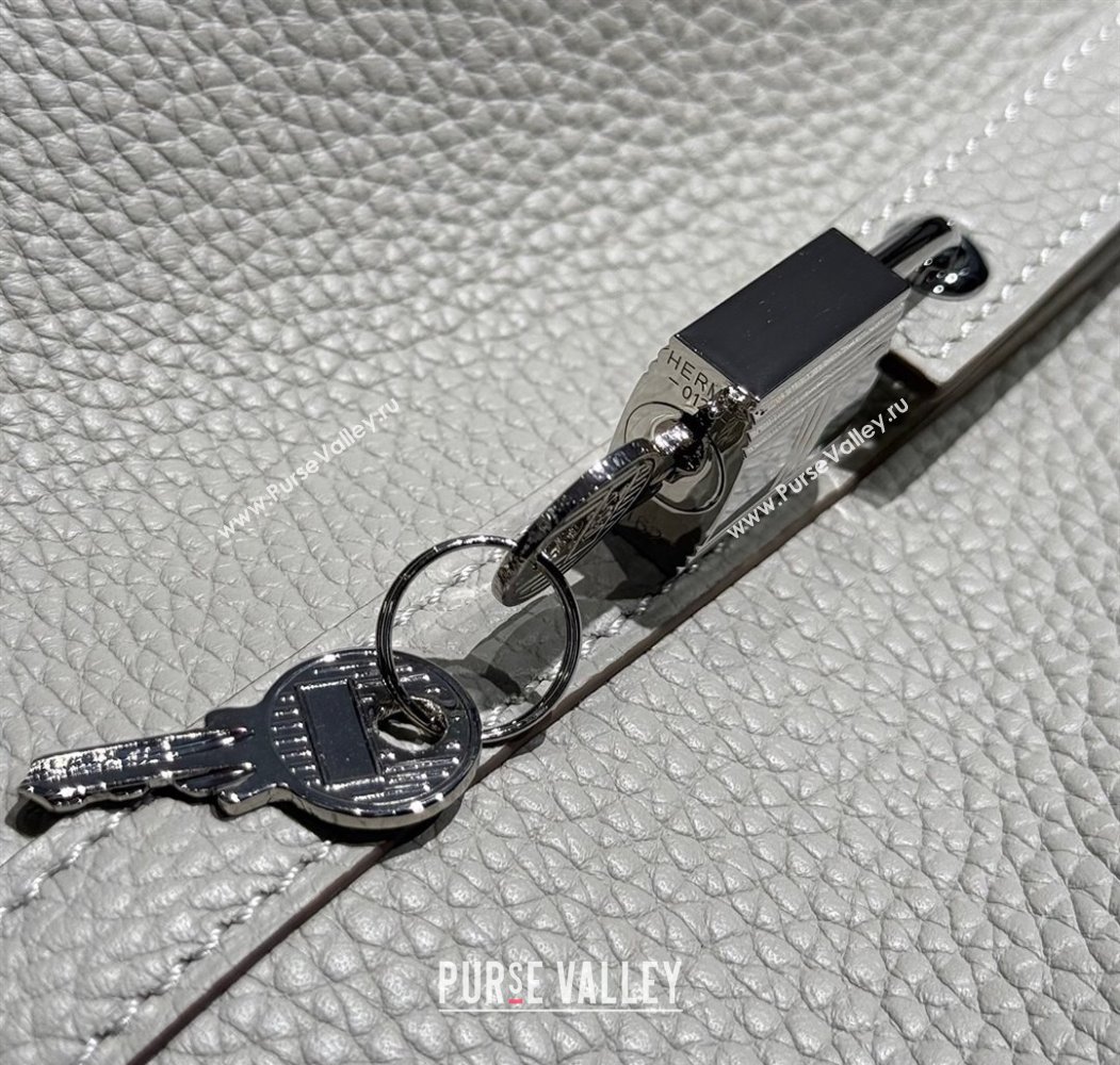 Hermes Picotin Lock Bag 22cm in Togo Calfskin Leather Pearly Grey 2025 (FL-250808156)