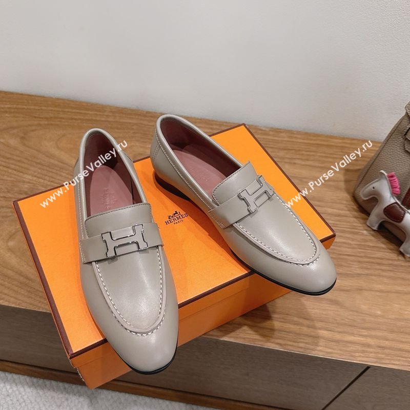 Hermes Paris Loafers in Calfskin Leather with H Grey 2025 H082005 (XC-250820034)