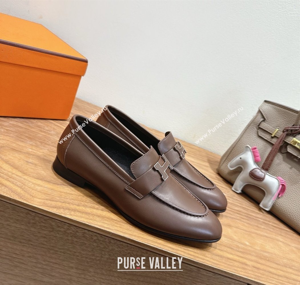 Hermes Paris Loafers in Calfskin Leather with H Taupe 2025 H082005 (XC-250820036)