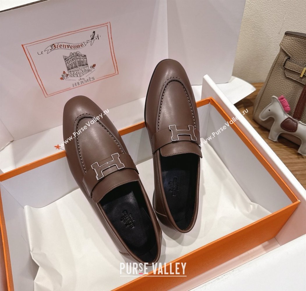 Hermes Paris Loafers in Calfskin Leather with H Taupe 2025 H082005 (XC-250820036)