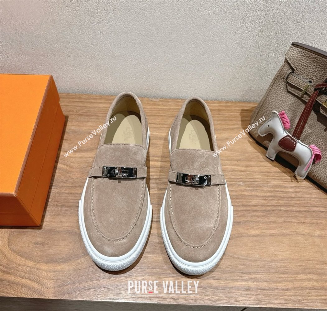 Hermes Game Suede Slip-on Sneakers with Kelly Buckle Grey1 2025 H082007 (XC-250820062)