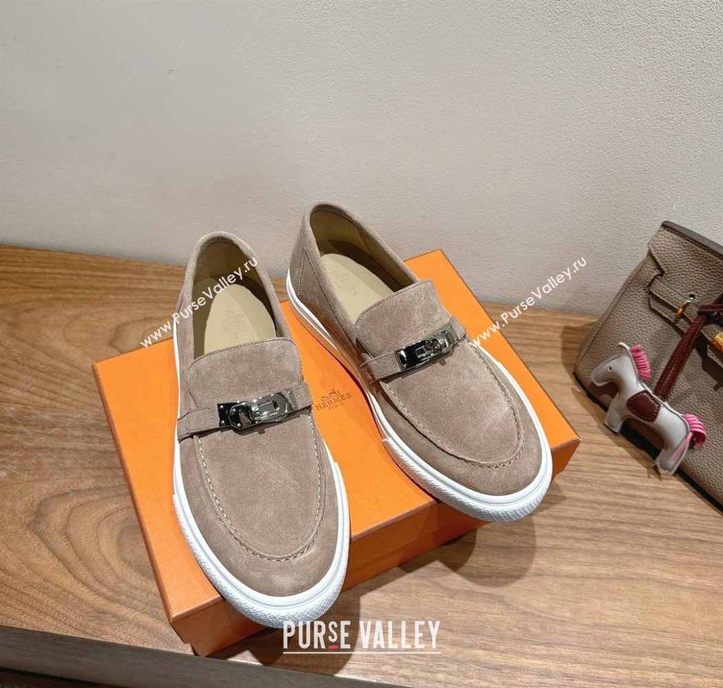 Hermes Game Suede Slip-on Sneakers with Kelly Buckle Grey1 2025 H082007 (XC-250820062)