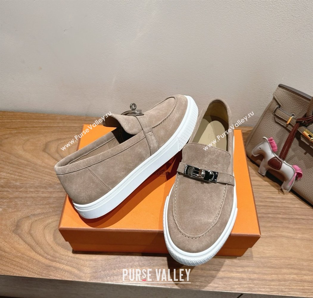 Hermes Game Suede Slip-on Sneakers with Kelly Buckle Grey1 2025 H082007 (XC-250820062)