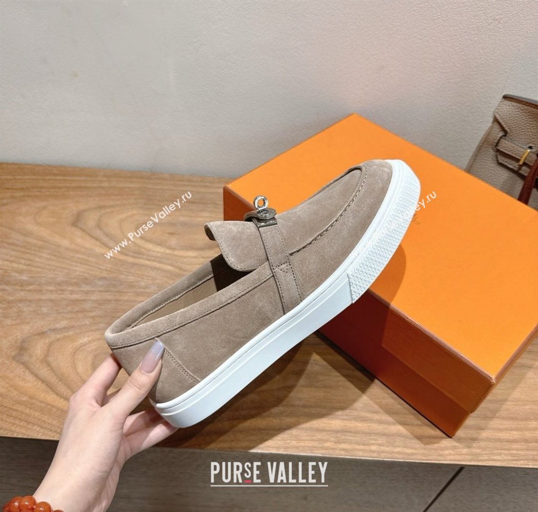 Hermes Game Suede Slip-on Sneakers with Kelly Buckle Grey1 2025 H082007 (XC-250820062)