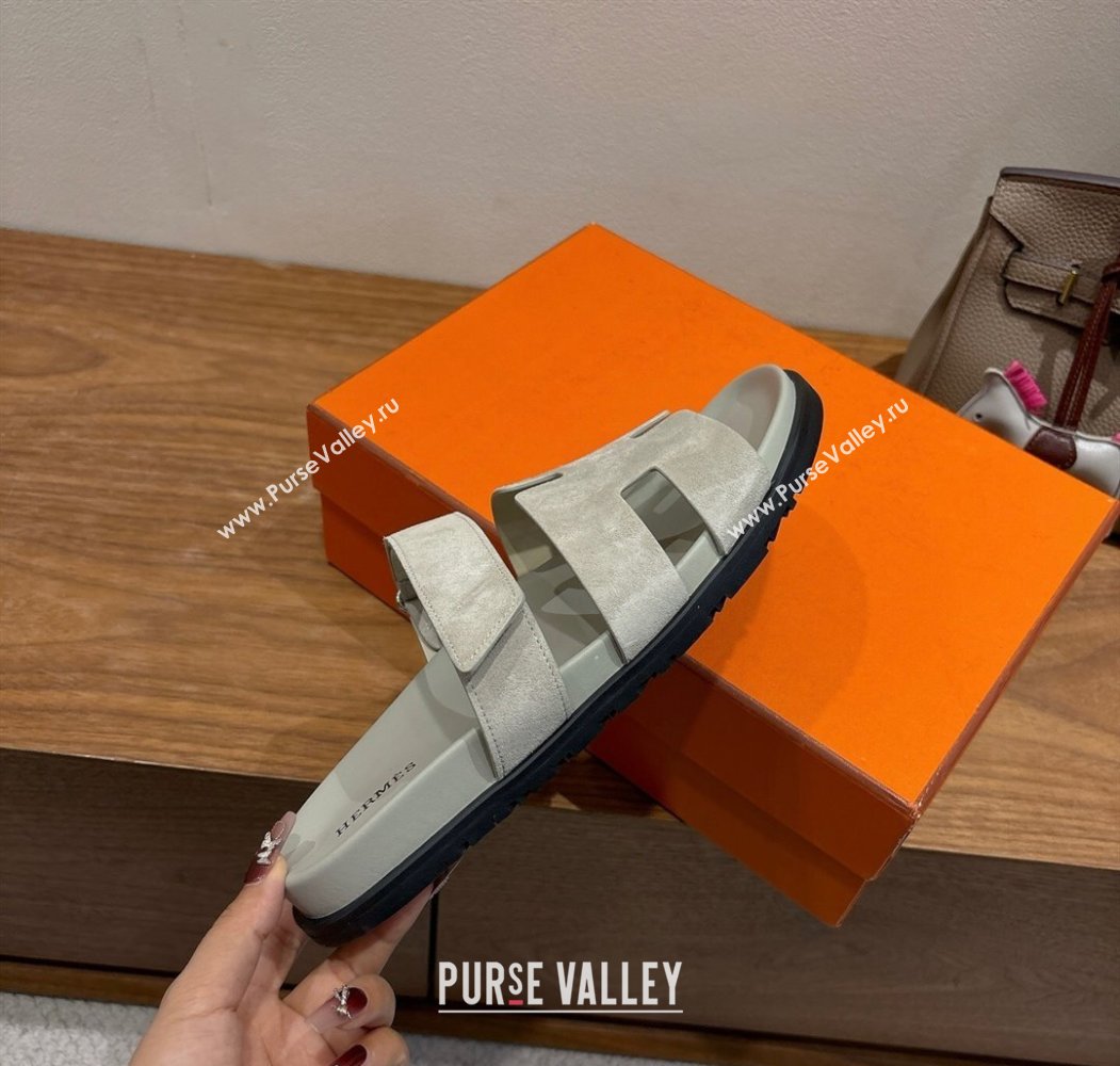 Hermes Chypre Slide Sandals in Suede Light Grey 2025 H082008 (XC-250820078)