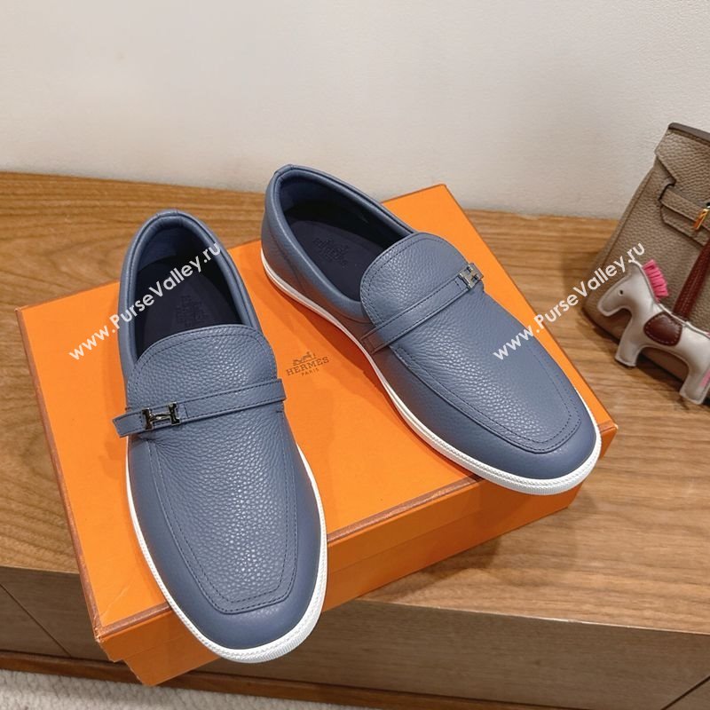 Hermes Like Loafers in Grained Calfskin Dusty Blue 2025 H082009 (XC-250820097)