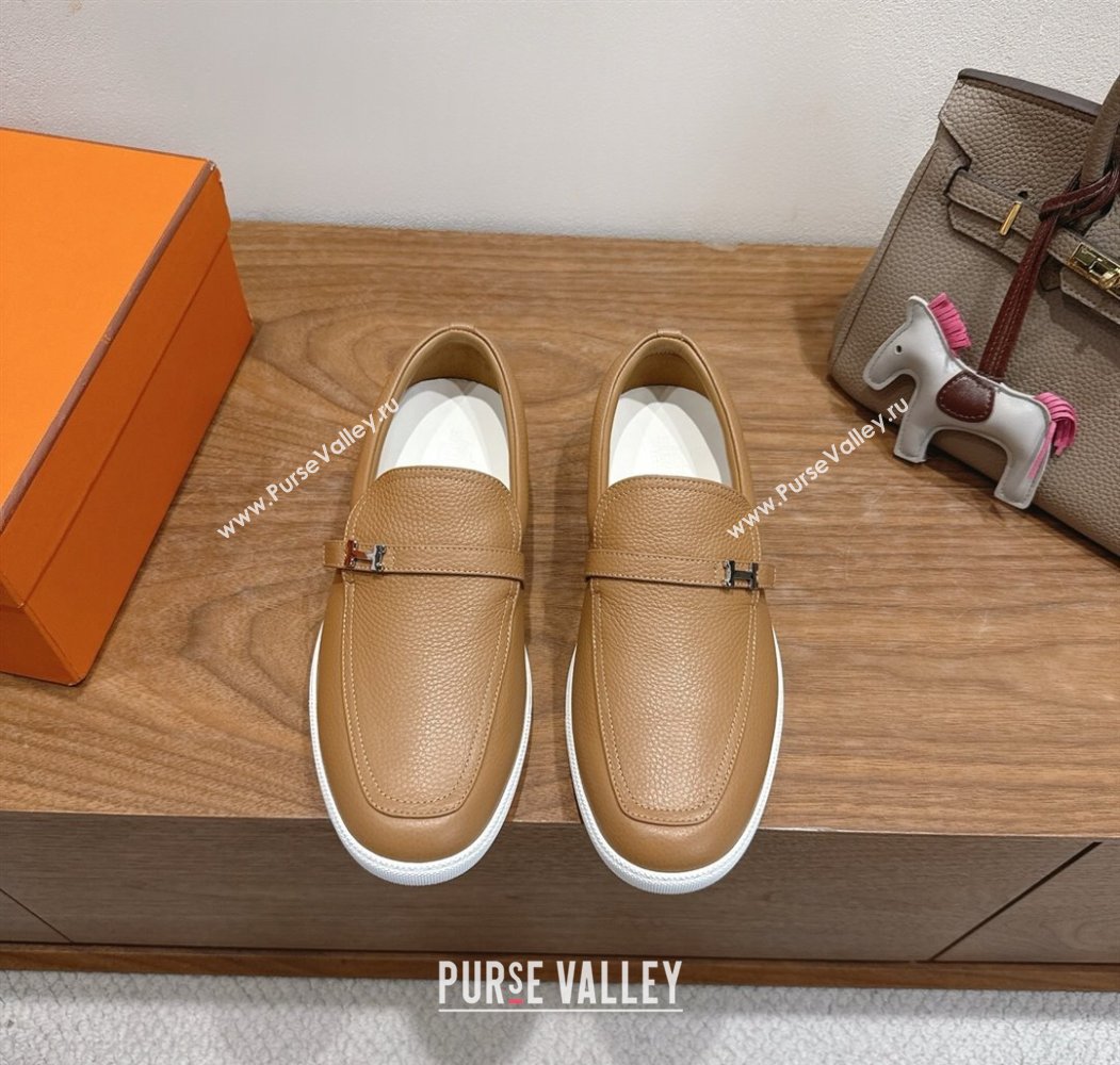 Hermes Like Loafers in Grained Calfskin Beige 2025 H082009 (XC-250820099)