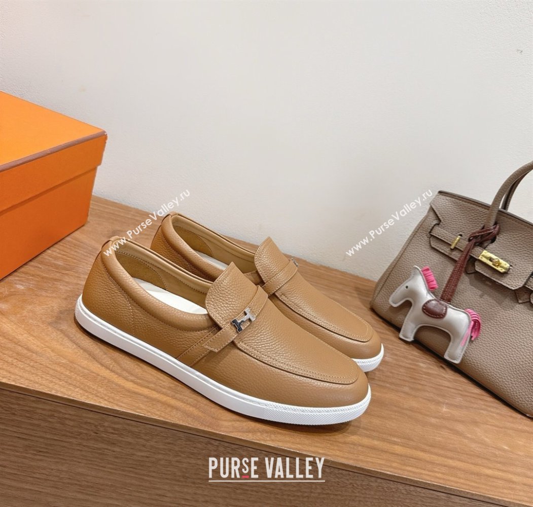 Hermes Like Loafers in Grained Calfskin Beige 2025 H082009 (XC-250820099)
